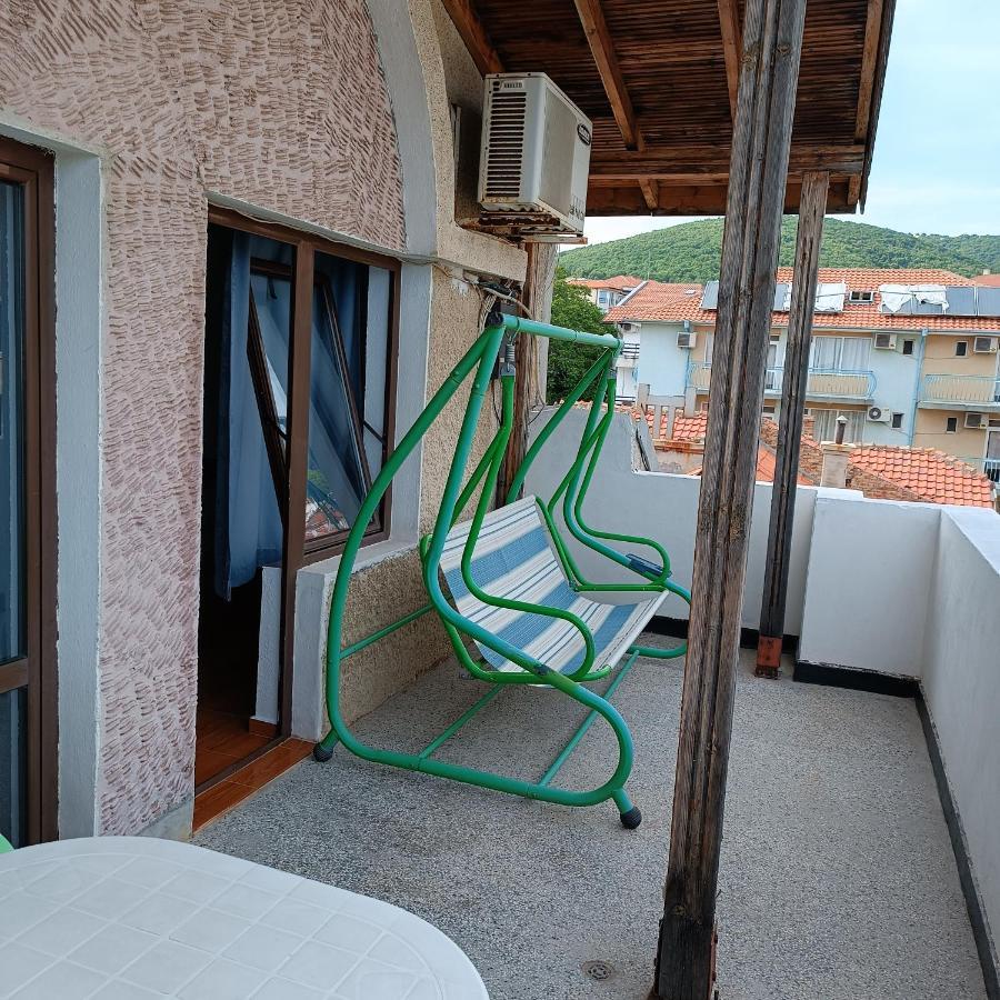 Guest House Olimpiya Sveti Vlas Exterior photo