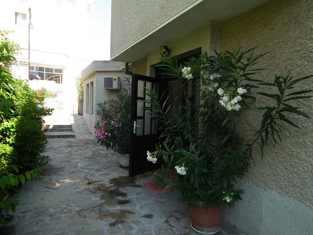Guest House Olimpiya Sveti Vlas Exterior photo